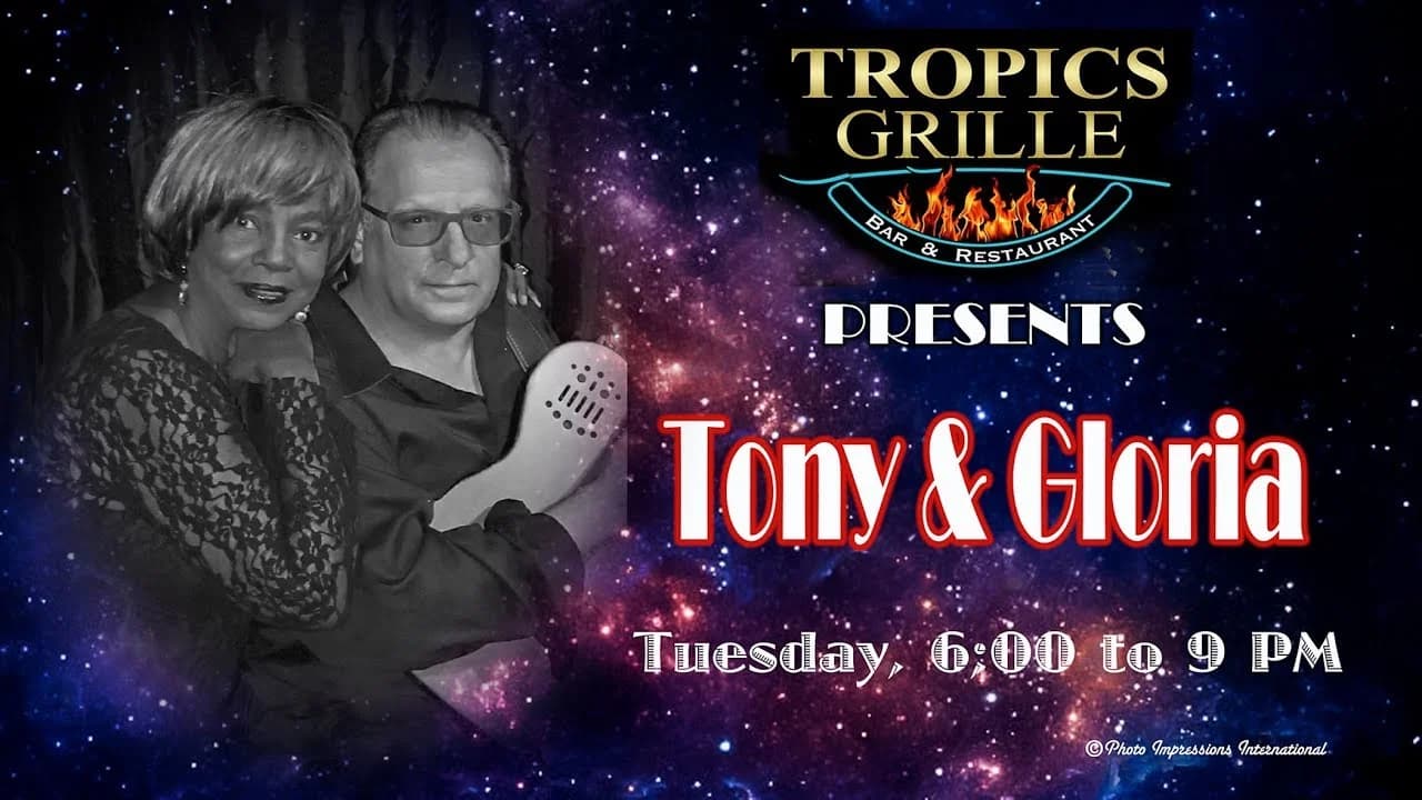 TONY & GLORIA Live Performance
